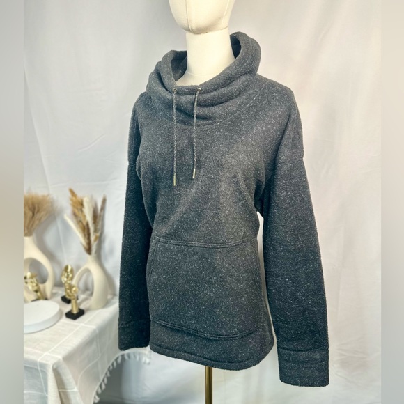 Nike Sweaters - EUC Nike Heather Black Therma Fleece Cozy Cowl Pullover Sweater